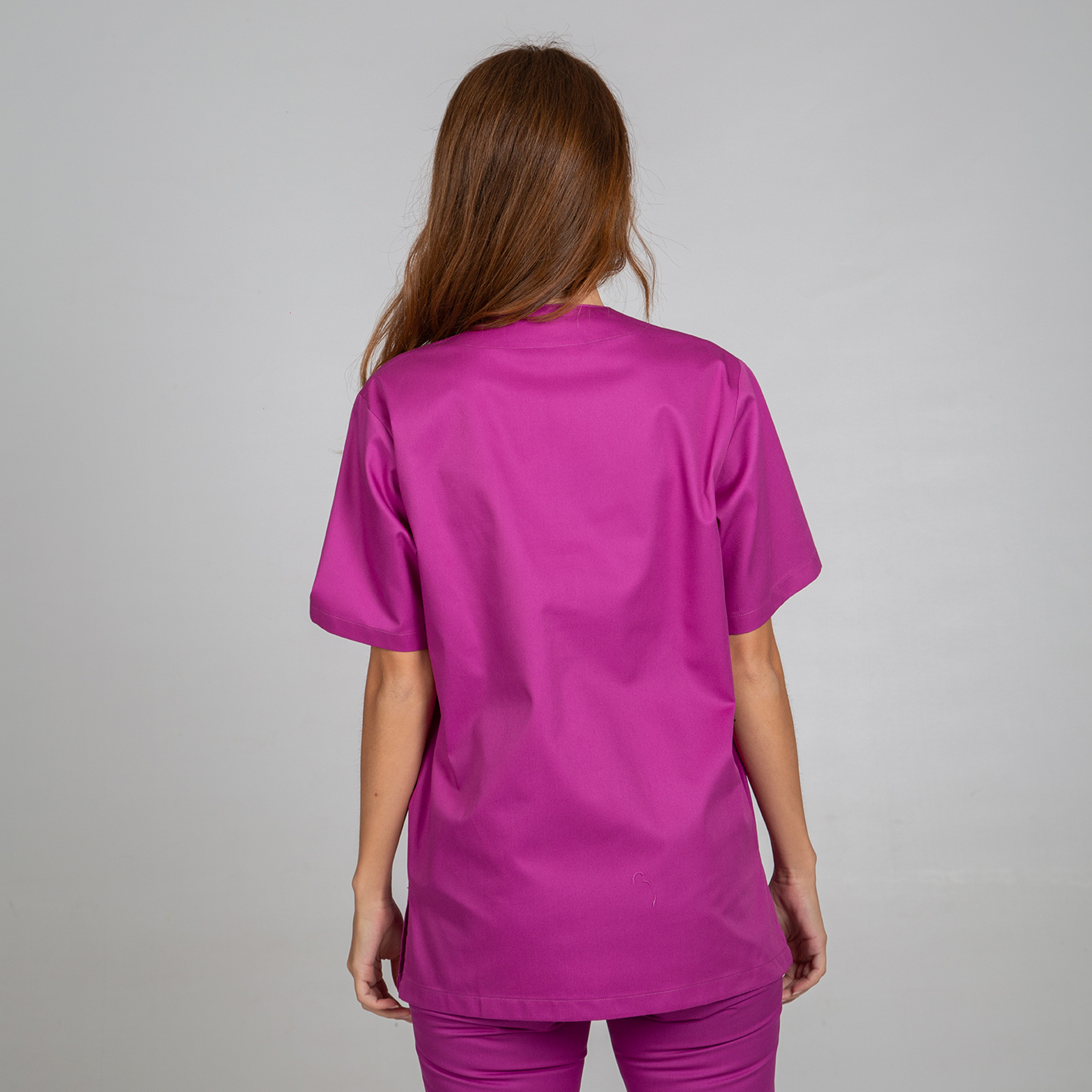Blusa sanitaria Unisex pico sarga - Imagen 32