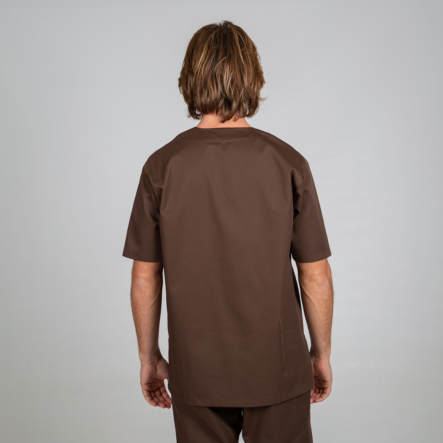 Blusa sanitaria Unisex pico sarga - Imagen 15