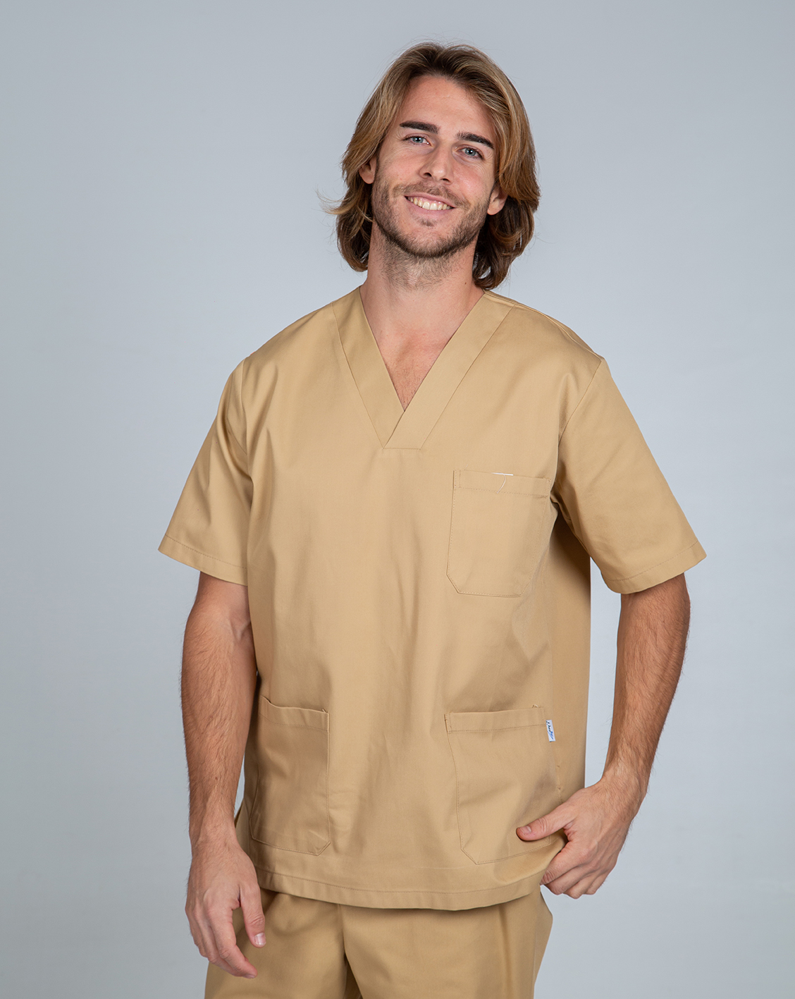 Blusa sanitaria Unisex pico sarga - Imagen 2